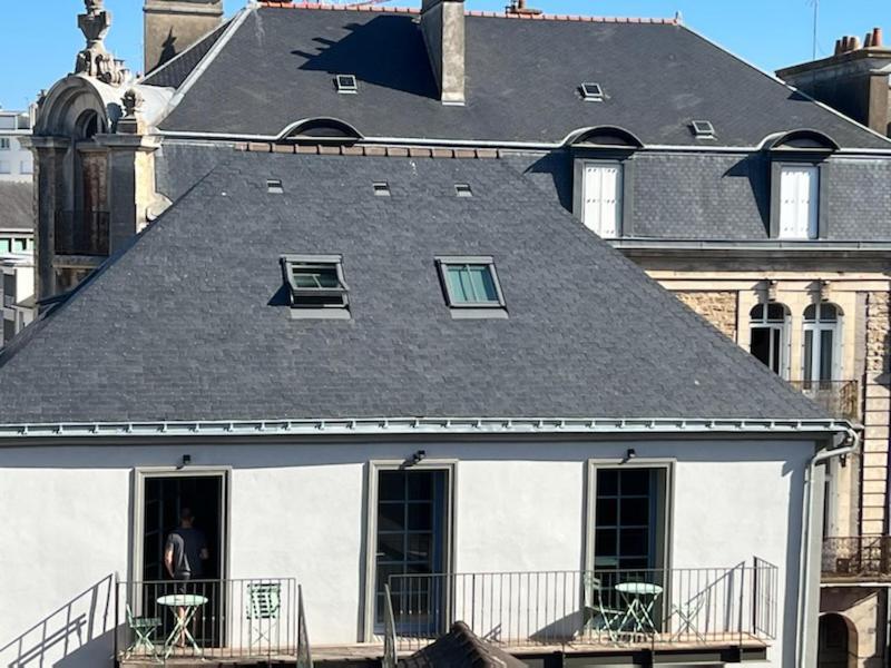 Vue Sur Remparts - Coeur De Vannes- 2Ch Esterno foto